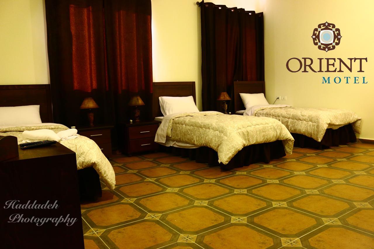 Orient Hotel Nablus Exterior foto